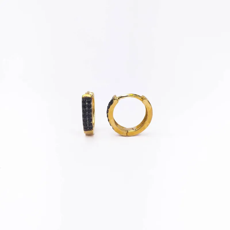 Argolinha Zircônias Negras Cravejadas Banhada a Ouro 18k 9mm