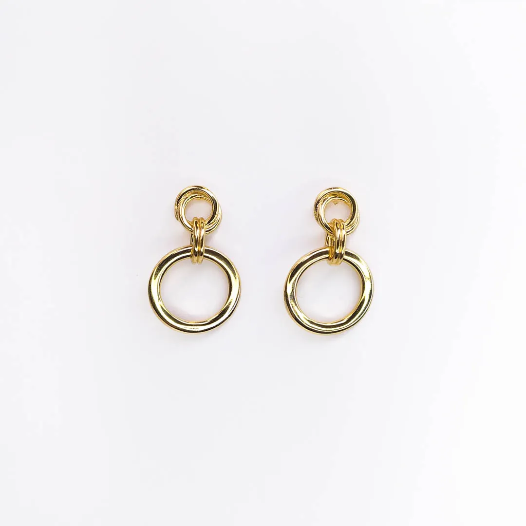Brinco Médio de Elos Banhado a ouro 18k