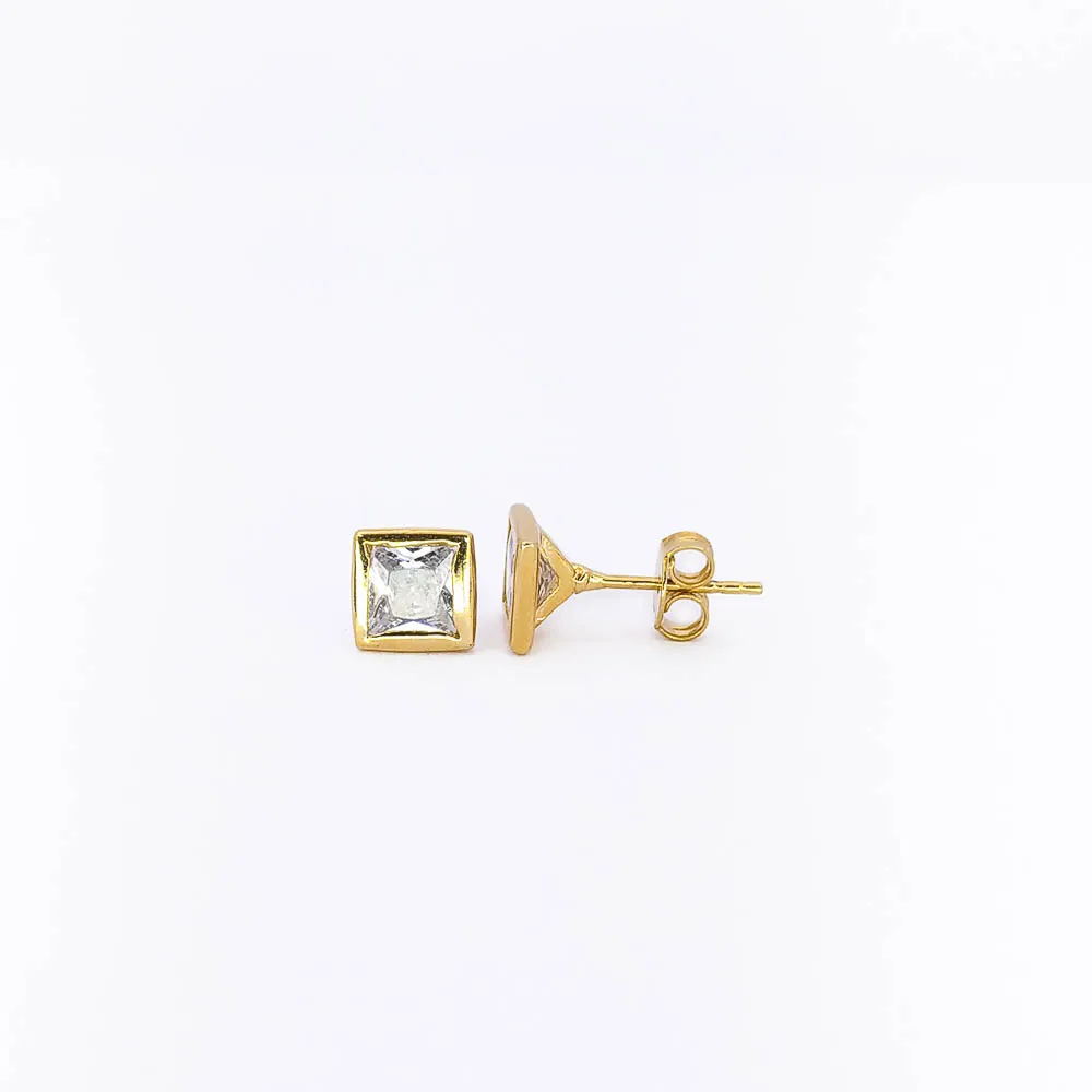 Brinco Ponto de Luz Quadrado Banhado a Ouro 18k 6mm